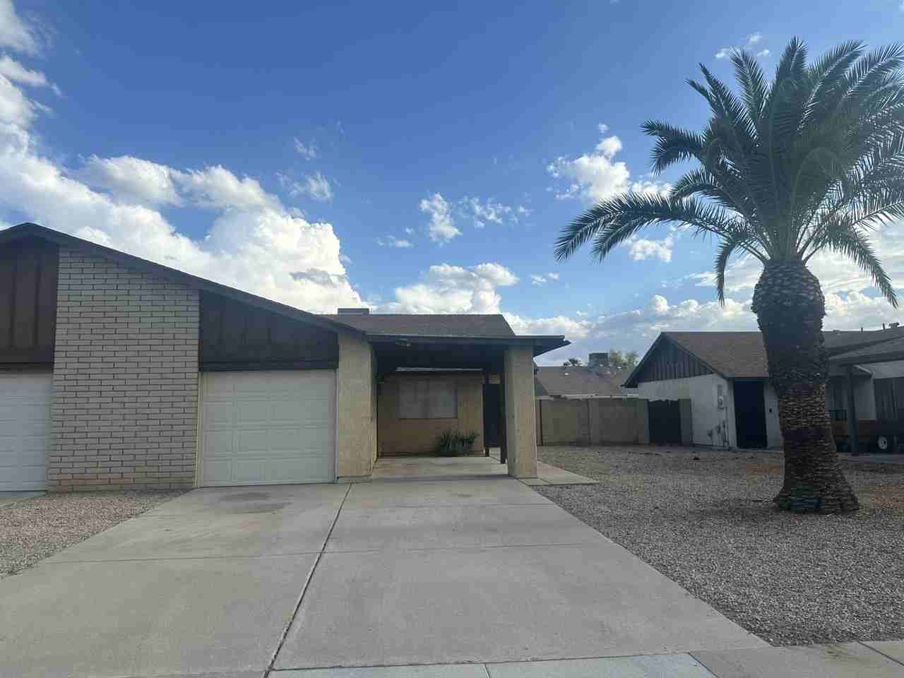 1349 E Palmdale Dr - Photo 2 of 16