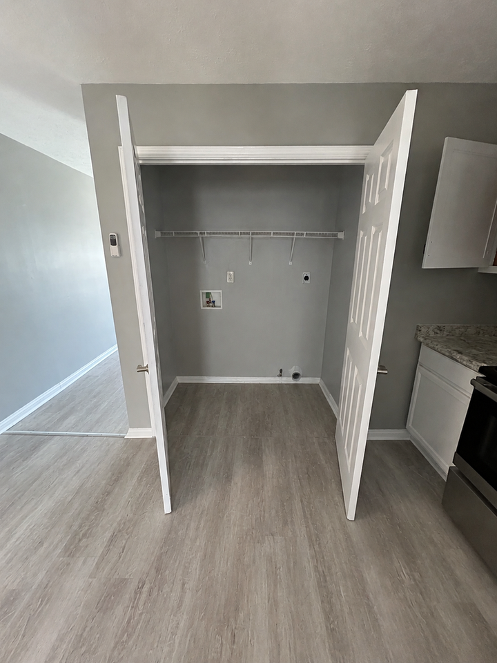 433 N 25th St - Photo 4 of 13