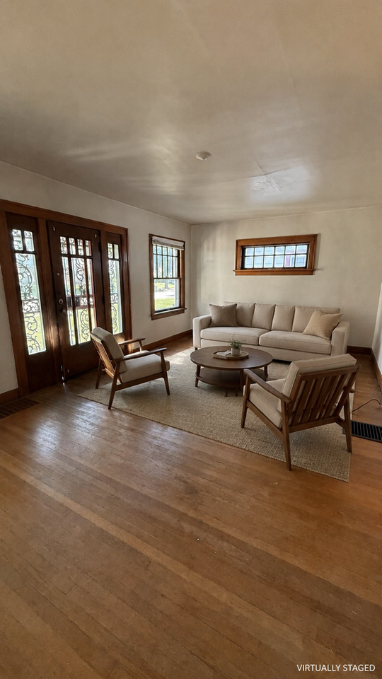 1417 W Gilbert St - Photo 7 of 10