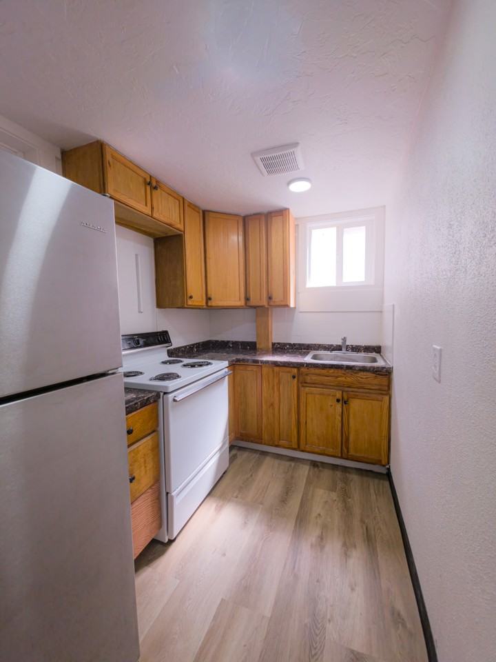 1460 Sage Ave #2 - Photo 5 of 7