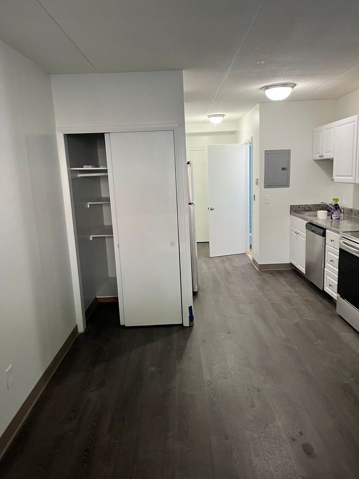 Park Towers VII, LLC - Photo 2 of 22
