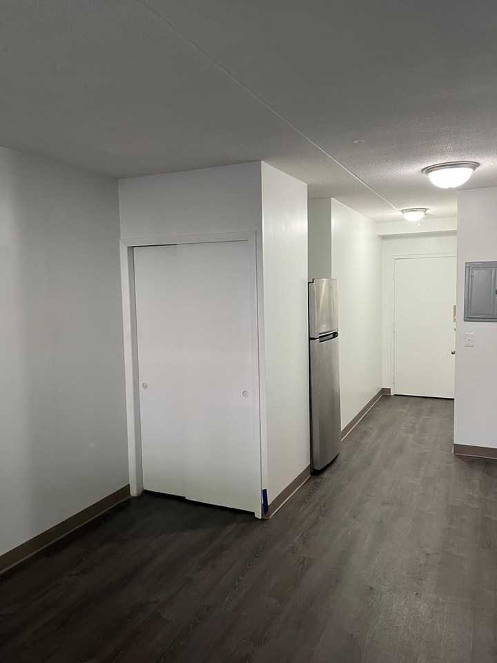 Park Towers VII, LLC - Photo 5 of 22