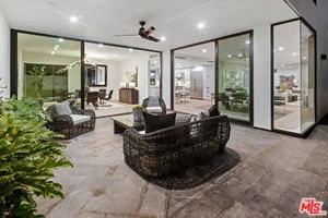 featured image of 11961 Dorothy St #2