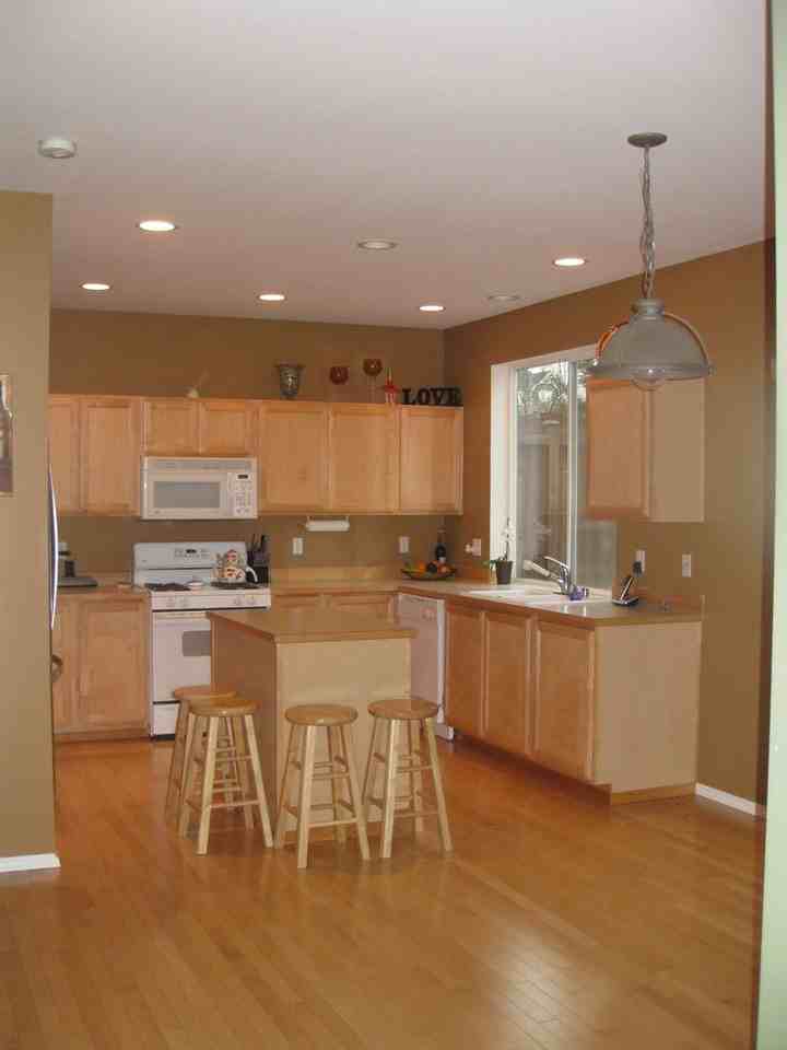 6710 Perry Ave Se - Photo 5 of 7