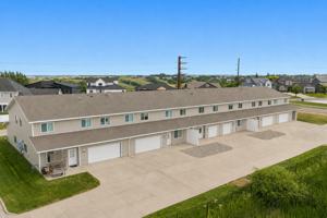 featured image of 1700 35th Ave Se