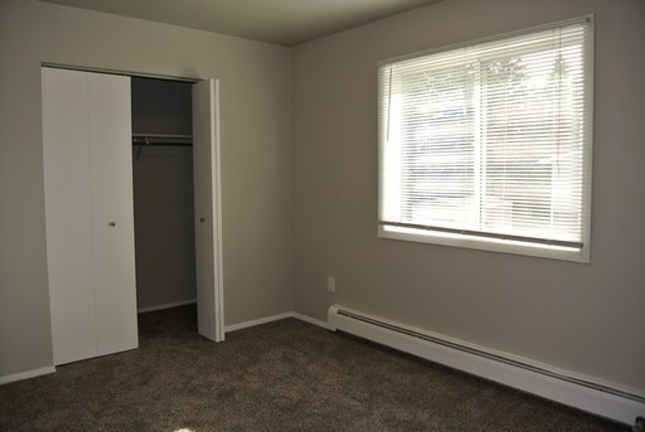 1810 South Main - Photo 4 of 9