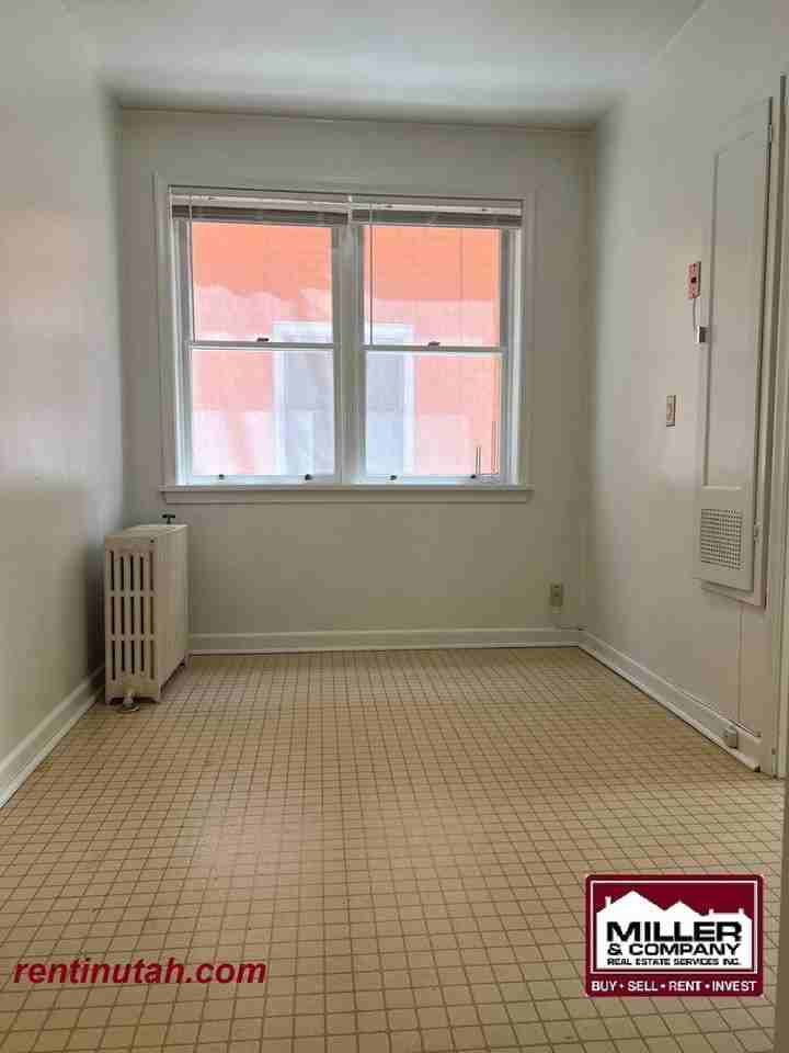 813 E 100 S #2 - Photo 6 of 9