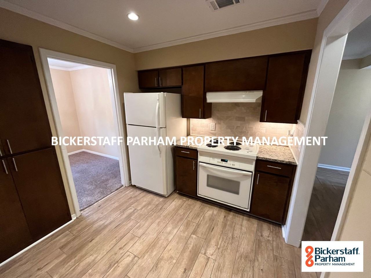 4312 Old Macon Rd #8 - Photo 4 of 23