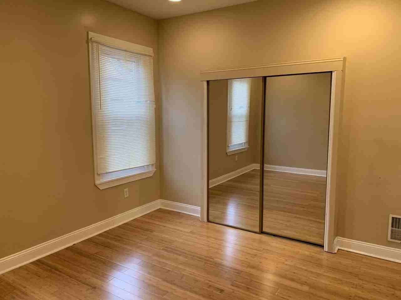 1545 N Newkirk St - Photo 7 of 37
