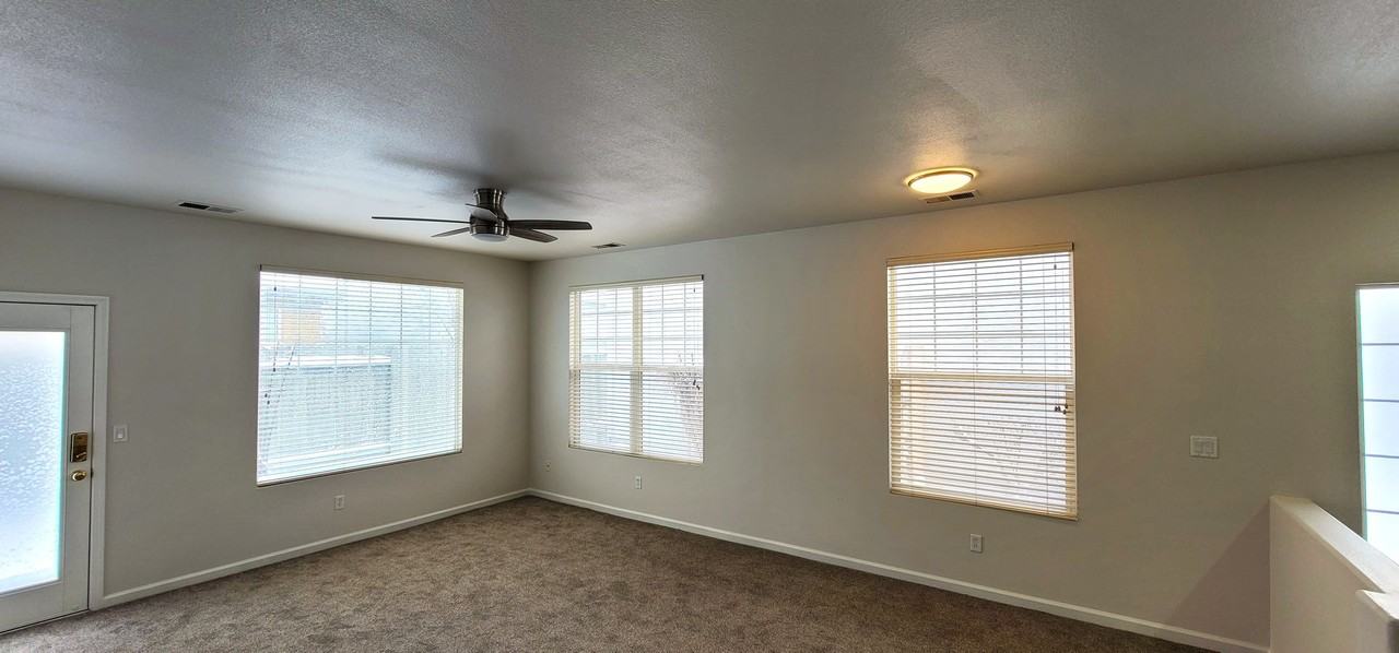 10510 Iron Point Cir - Photo 6 of 27