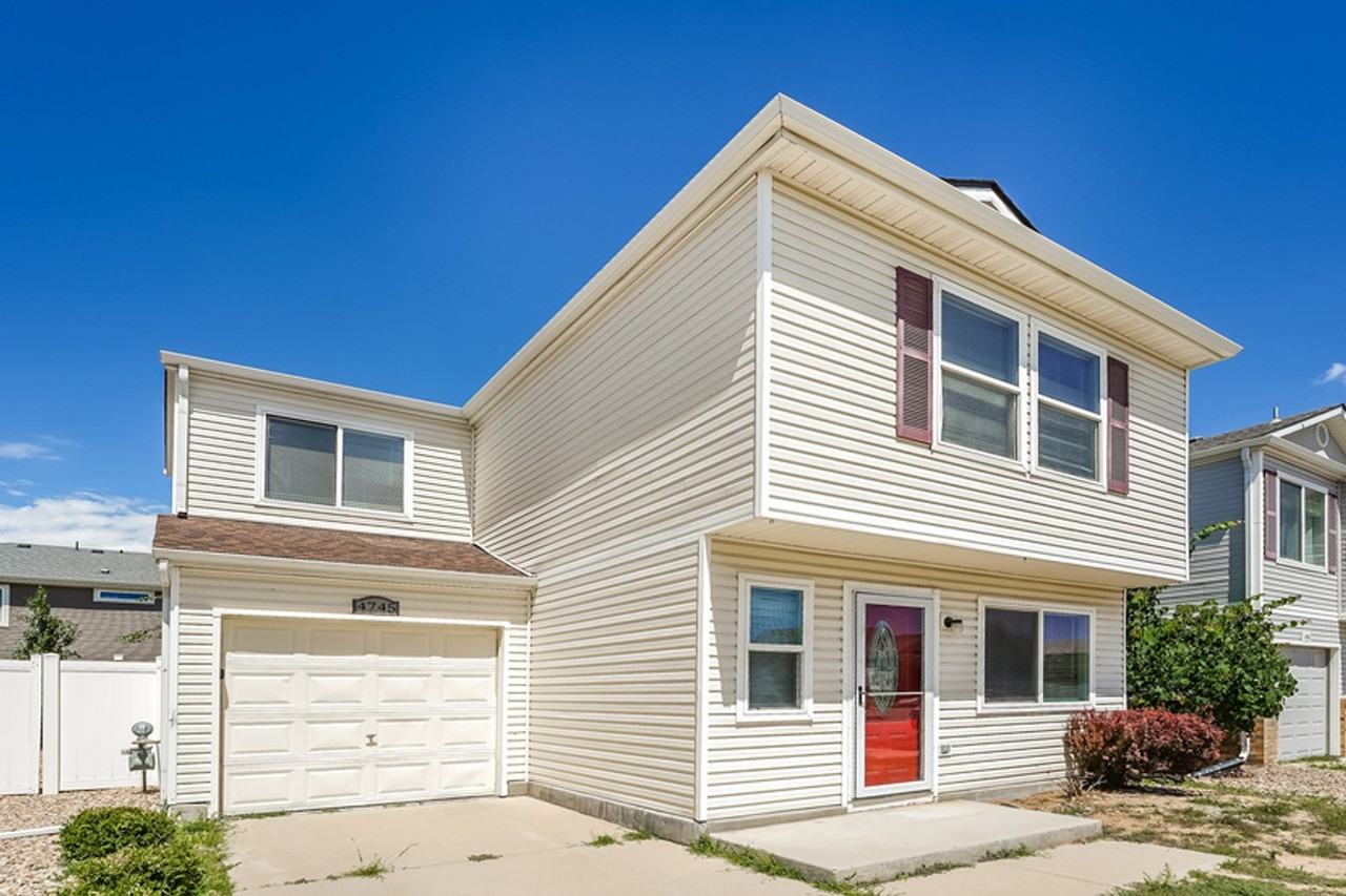4745 Andes St - Photo 3 of 22