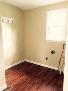 1004 Troy Rd - Photo 5 of 7