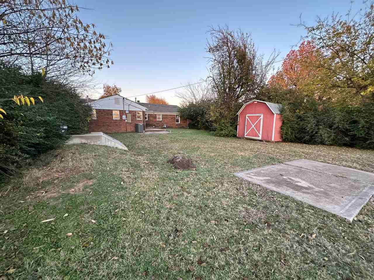 116 W Rose Dr - Photo 3 of 41