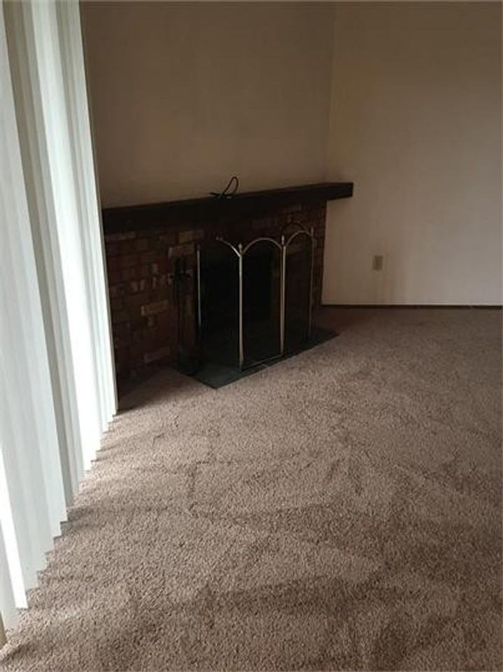 270 Se Barrington Dr Apt A203 - Photo 5 of 9
