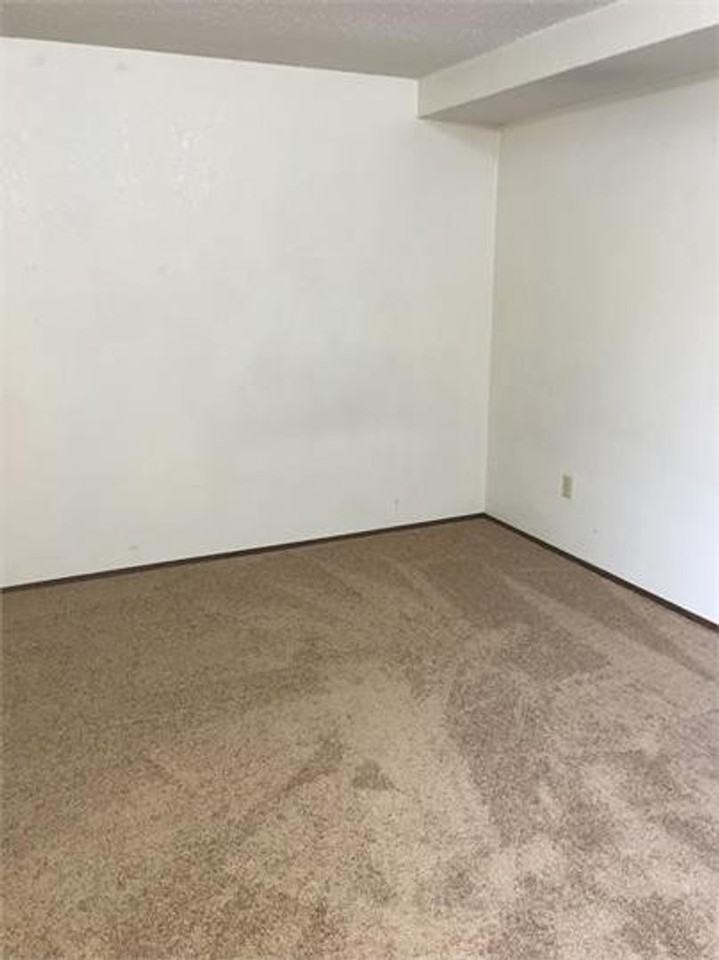 270 Se Barrington Dr Apt A203 - Photo 7 of 9