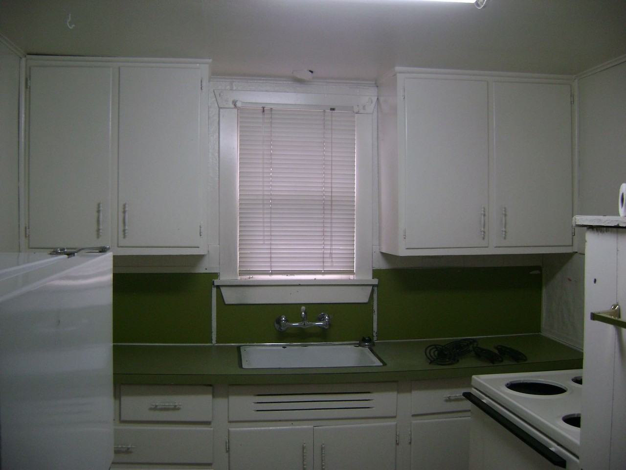 515 1/2 2nd St Se - Photo 2 of 8