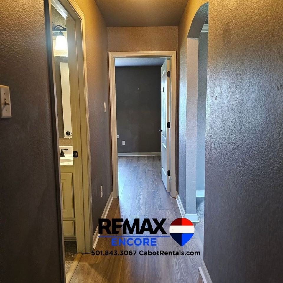 63 Castleton Dr - Photo 7 of 15