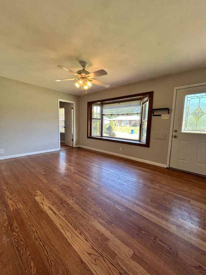 112 Buckley Meadows Dr - Photo 2 of 17