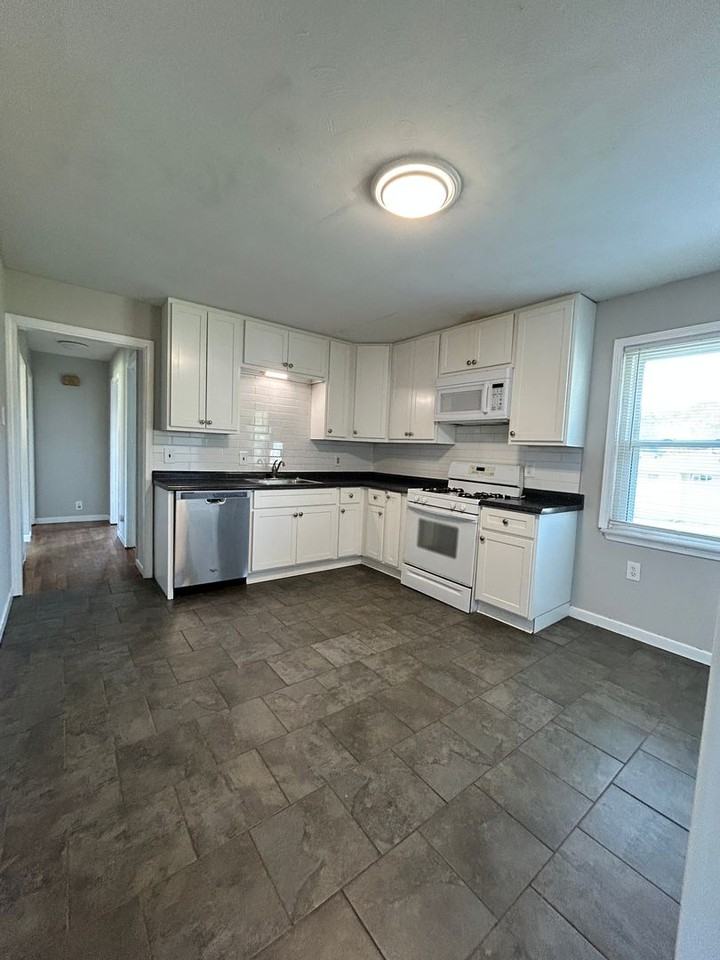 112 Buckley Meadows Dr - Photo 7 of 17