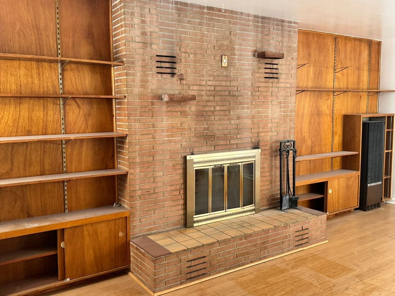 618 E 27th St - Photo 5 of 14