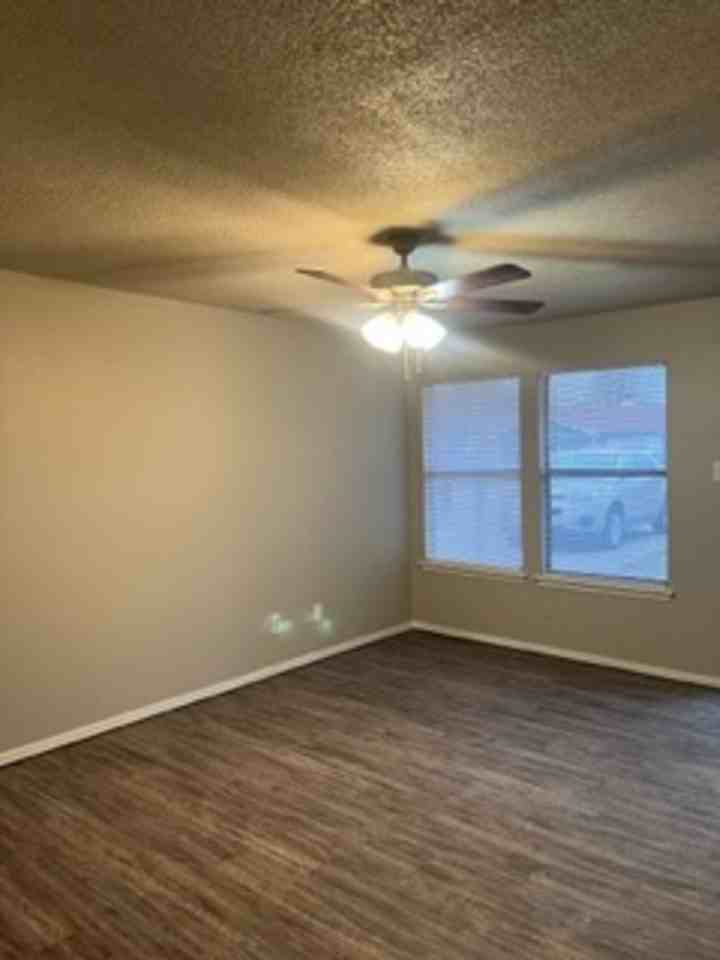 6825 Independence St - Photo 2 of 7