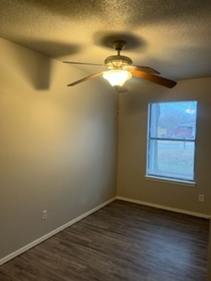 6825 Independence St - Photo 3 of 7