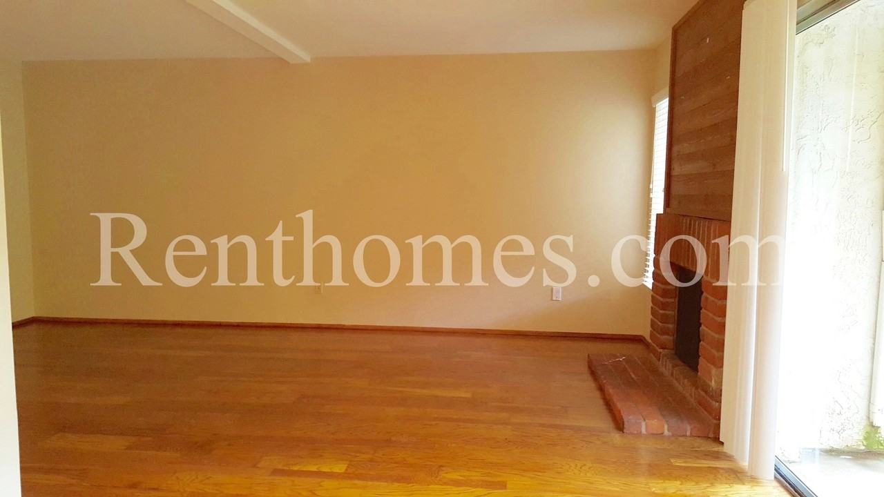 9725 Caminito Doha - Photo 3 of 22