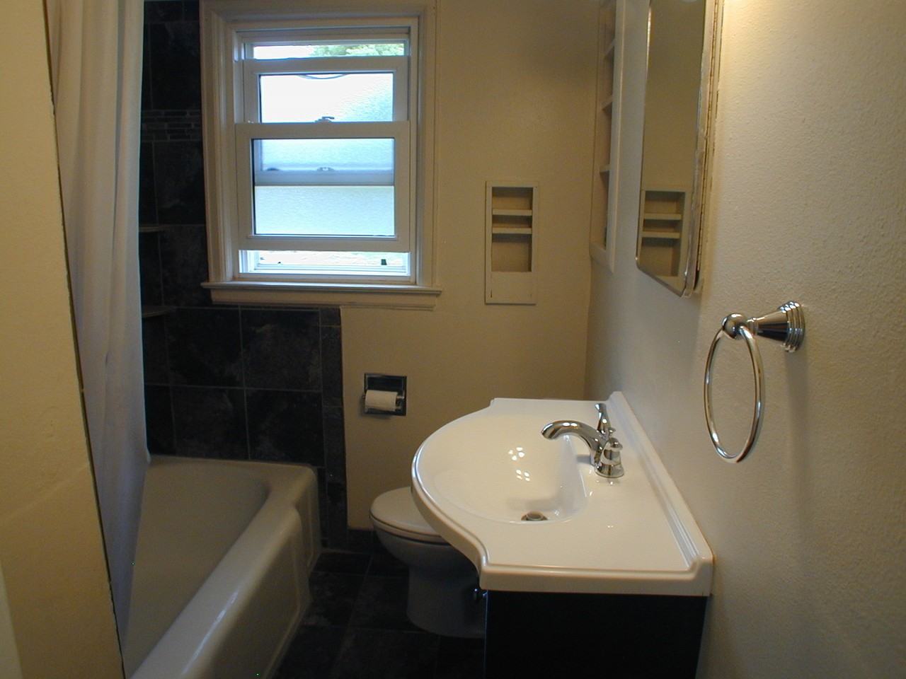 3615 Alexander Ave - Photo 7 of 20