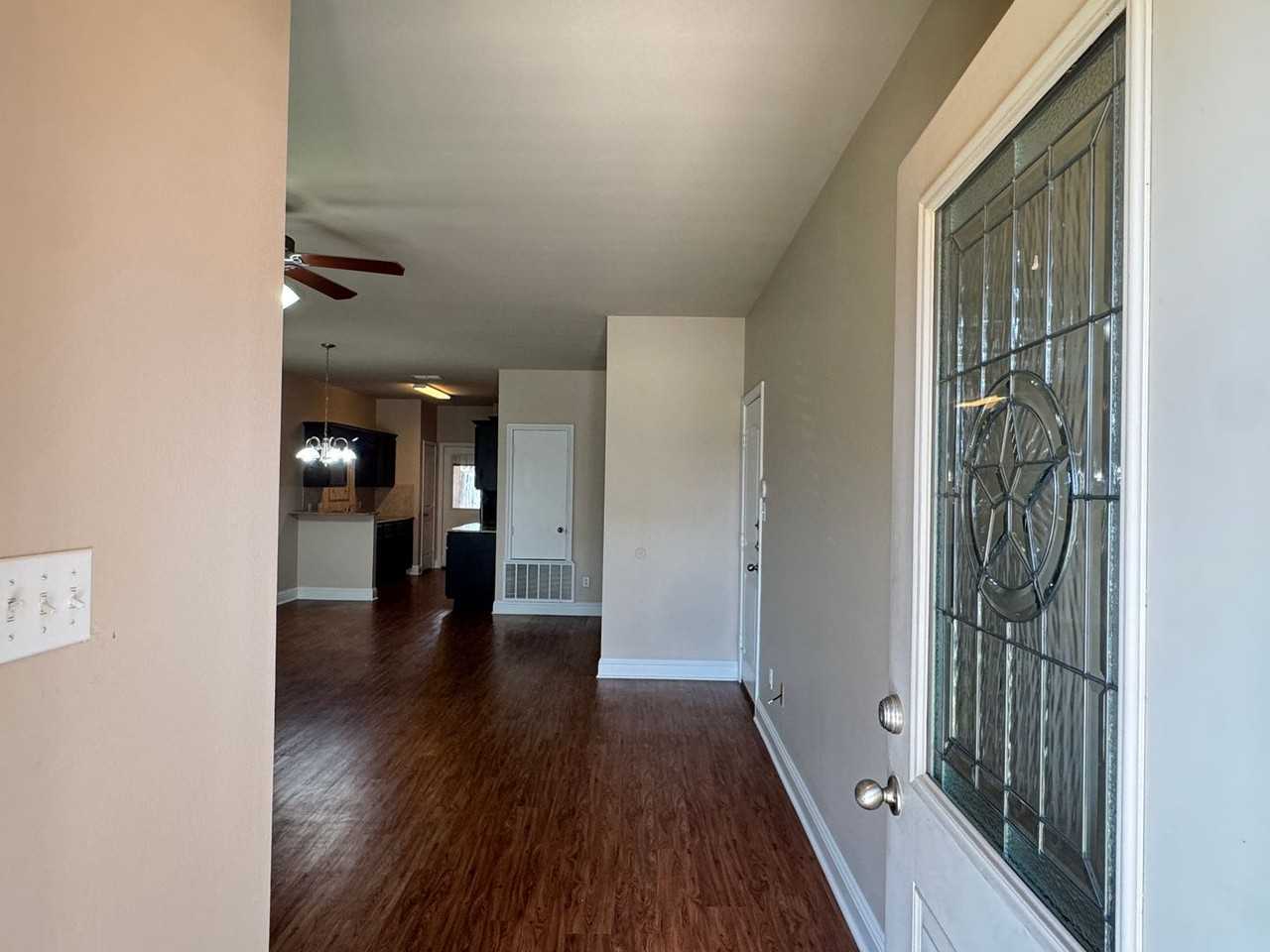 328 Princess Pl - Photo 3 of 31