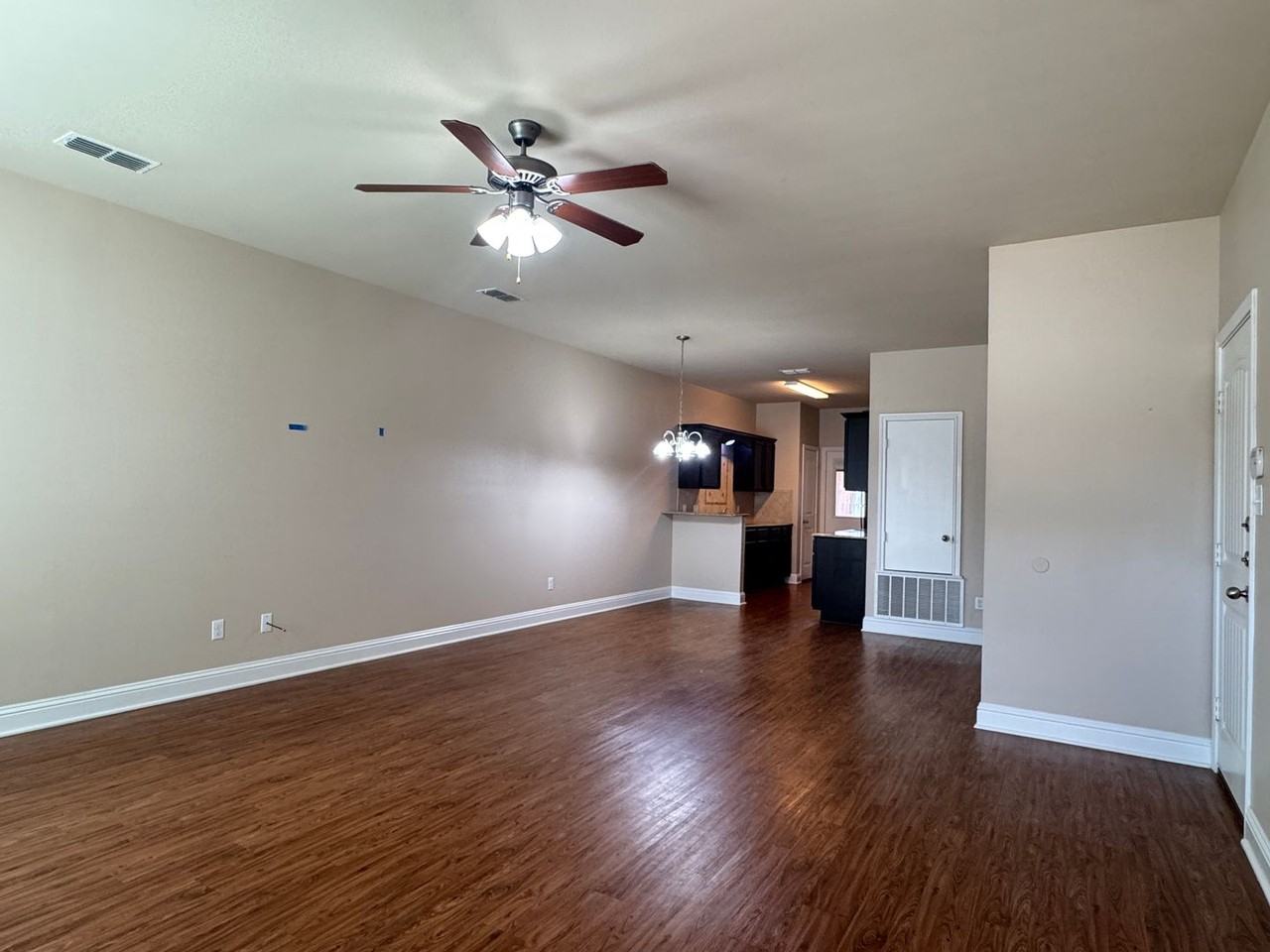 328 Princess Pl - Photo 4 of 31