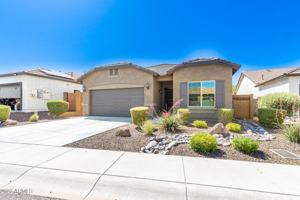 featured image of 1649 W Straight Arrow Ln