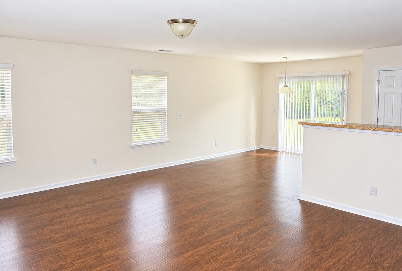 7 Millie Ct - Photo 3 of 26