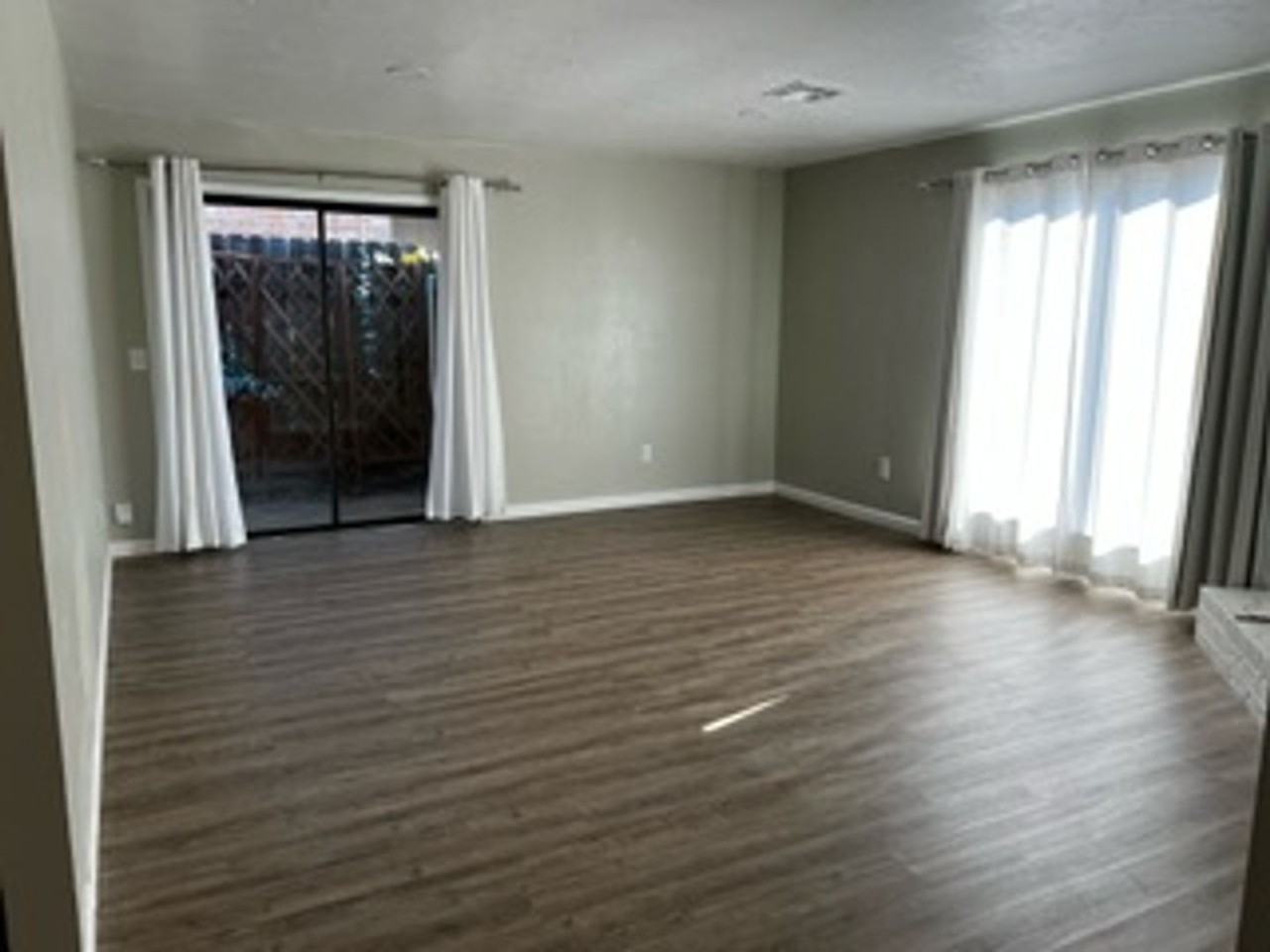 529 Nw 137th St - Photo 4 of 20