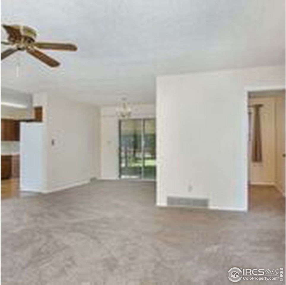 1010 Walnut St - Photo 2 of 12