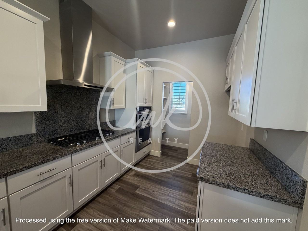 439 Dubois Ln - Photo 7 of 27