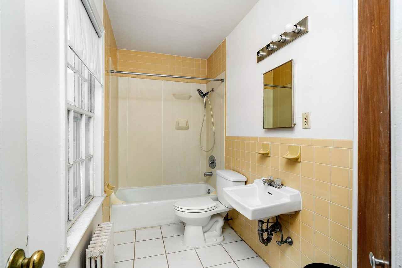 26 Witherspoon St - Photo 6 of 8