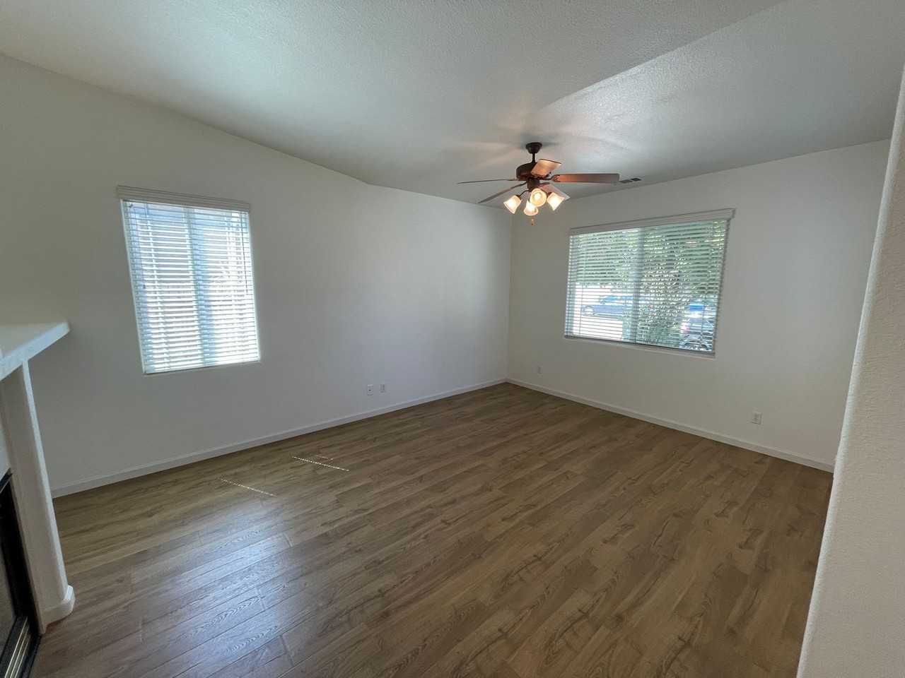 143 Headwater Rd - Photo 3 of 25