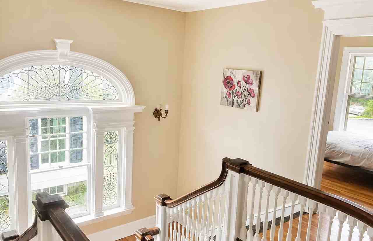 6 Riverside Dr - Photo 2 of 7
