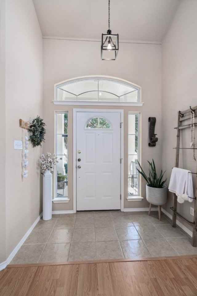 2913 Fleet Dr - Photo 2 of 30