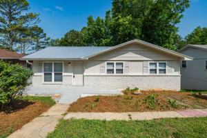 featured image of 1016 Avenue G