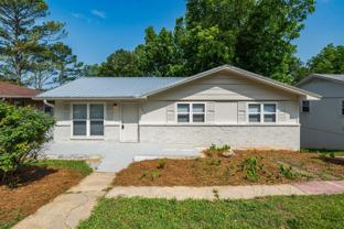1016 Avenue G - Photo 1 of 1