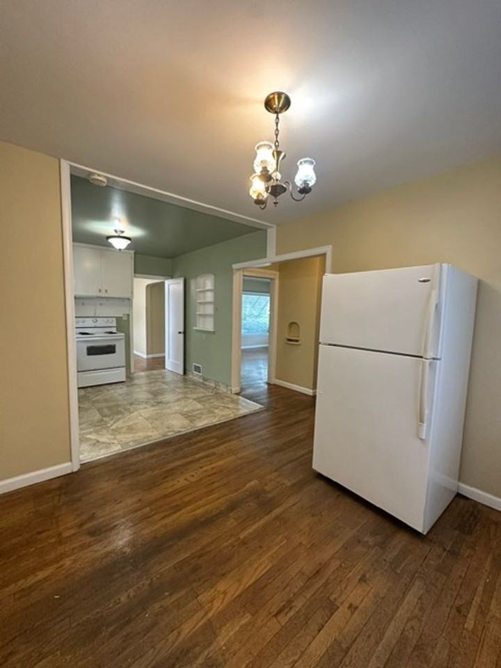 106 S 13th Ave - Photo 7 of 15
