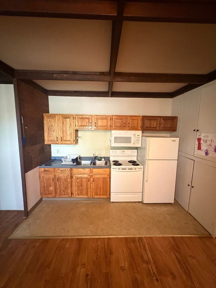 6012 Loomis Rd #2 - Photo 3 of 9