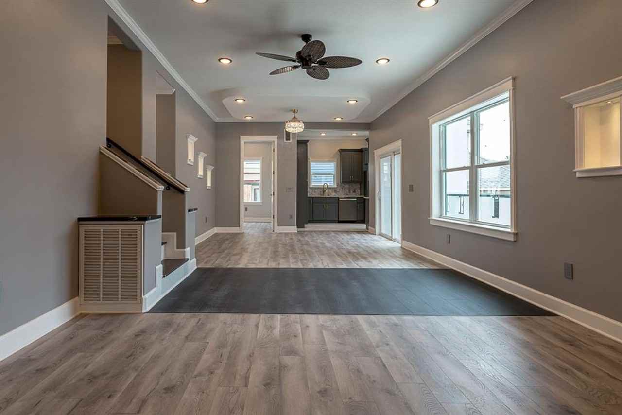 1801 Rosenberg - Photo 4 of 35