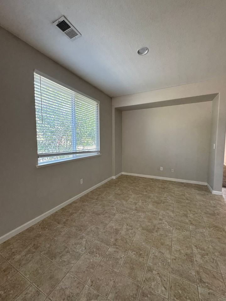 11767 Arete Way - Photo 4 of 12