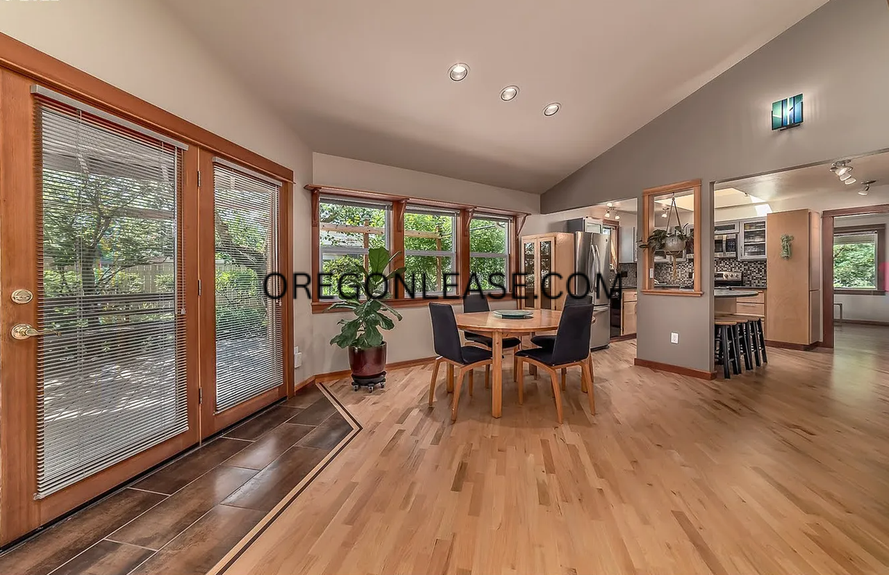 91239 N Harrison St - Photo 2 of 19