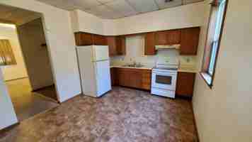 featured image of 232 W 8th St #4
