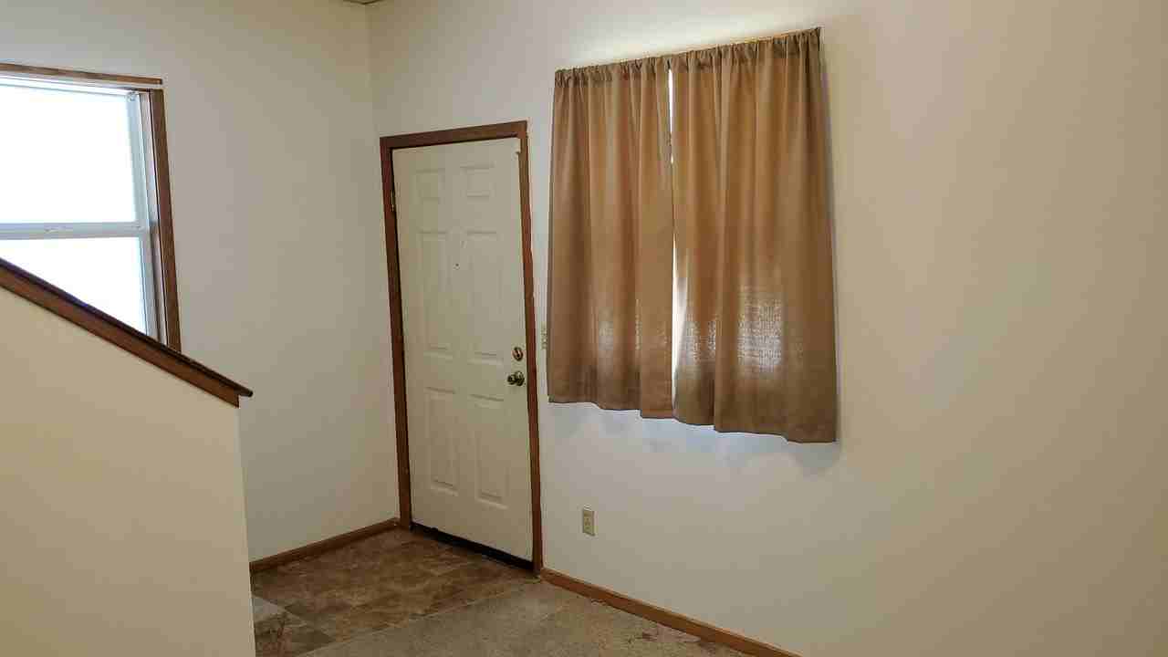 232 W 8th St #4 - Photo 5 of 14