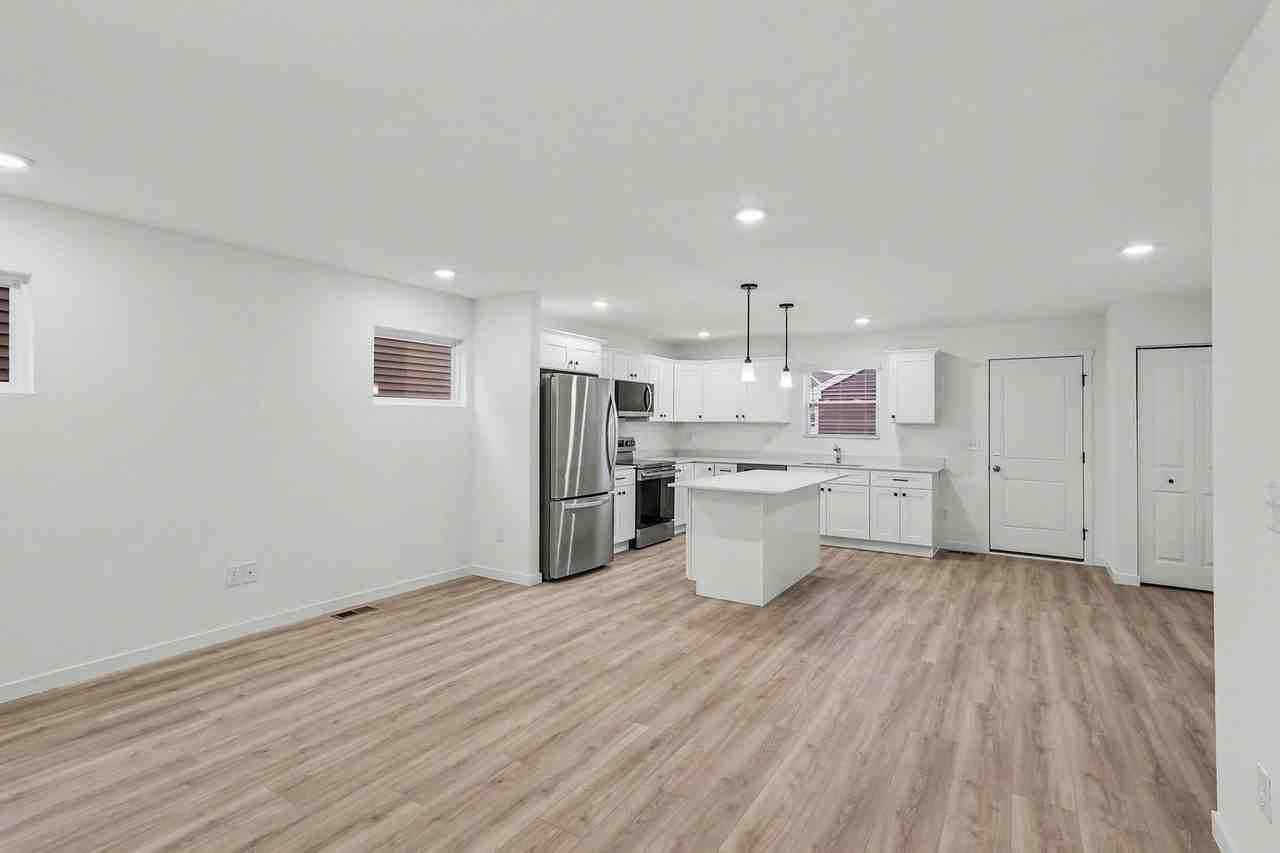 6135 Tigris Ave - Photo 5 of 22