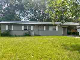 featured image of 2741 Revere St